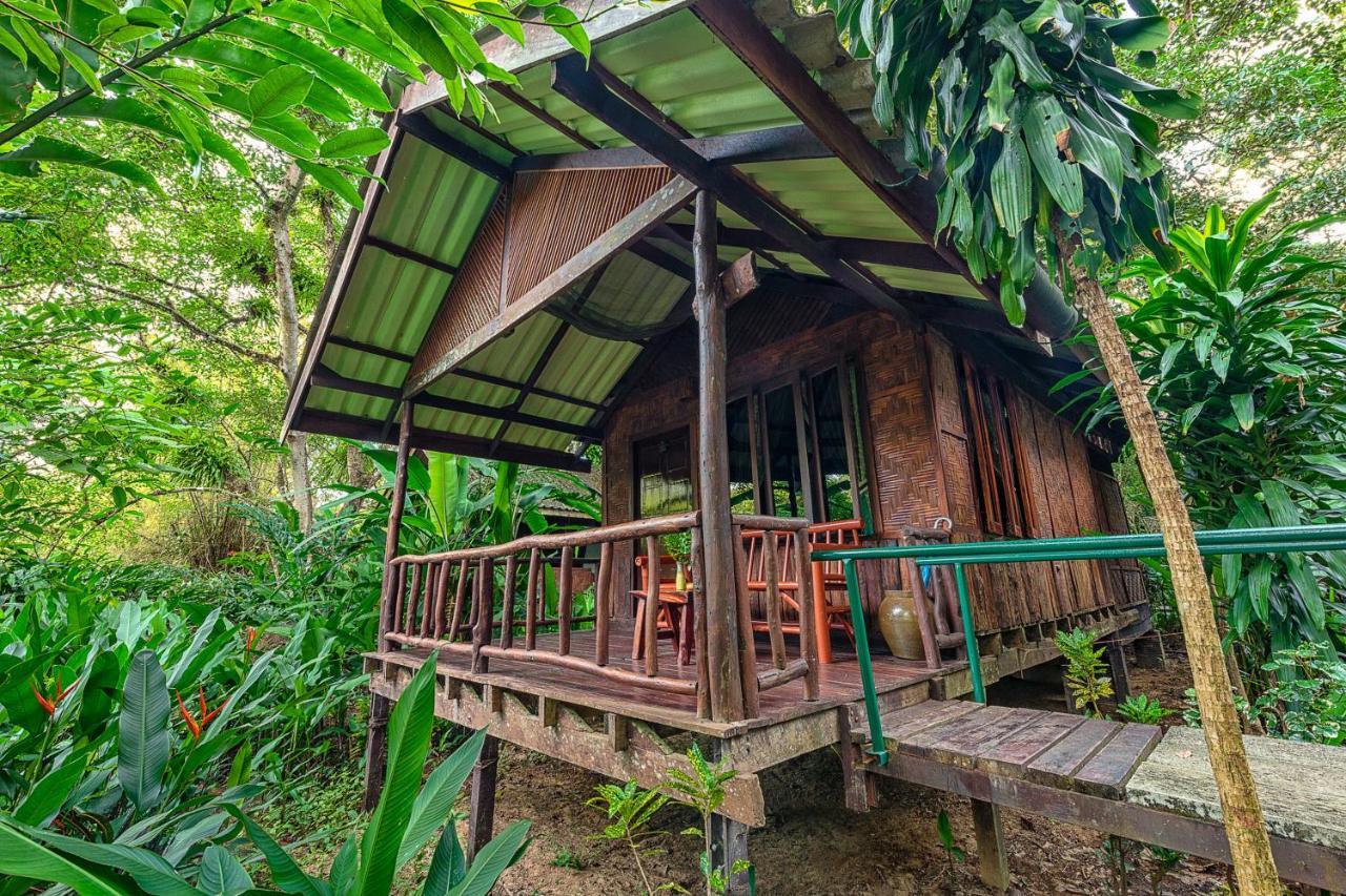 Khao Sok Riverside Cottages Khao Sok National Park Esterno foto