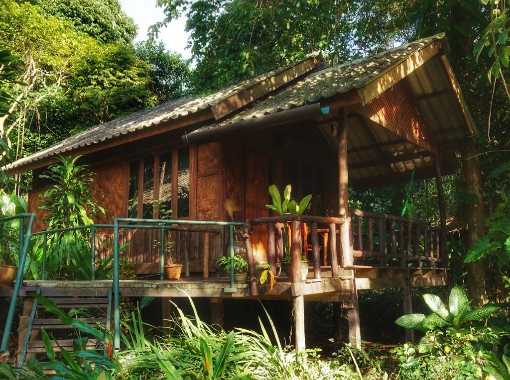 Khao Sok Riverside Cottages Khao Sok National Park Esterno foto