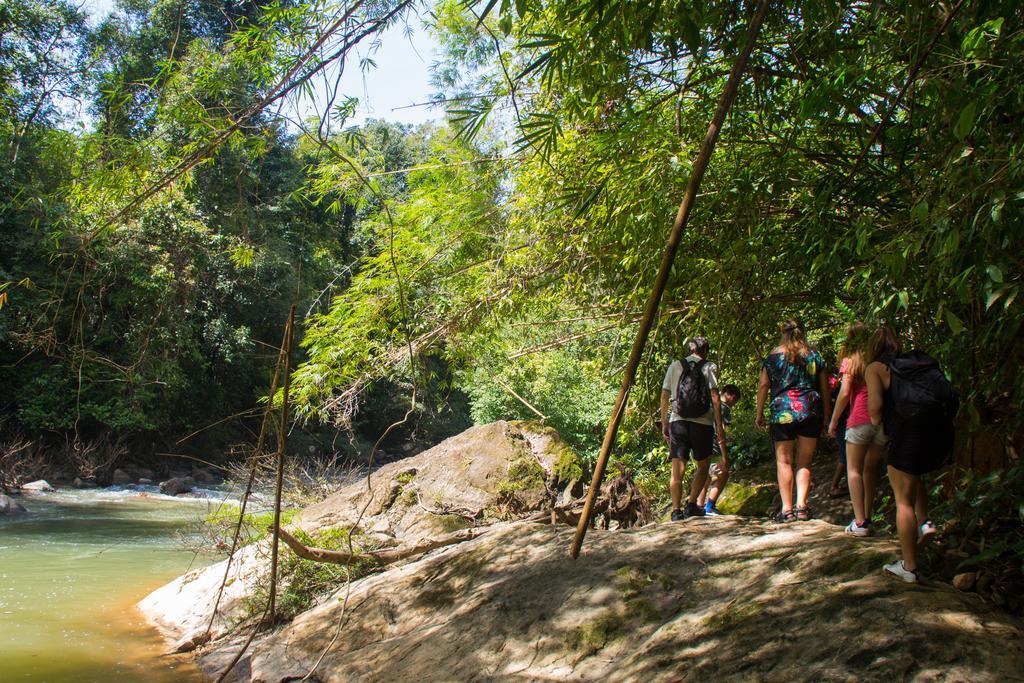 Khao Sok Riverside Cottages Khao Sok National Park Esterno foto